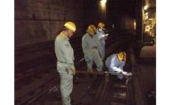 サードレールの点検