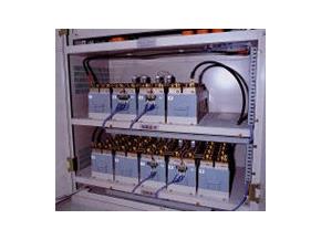 直流電源装置（蓄電池部）